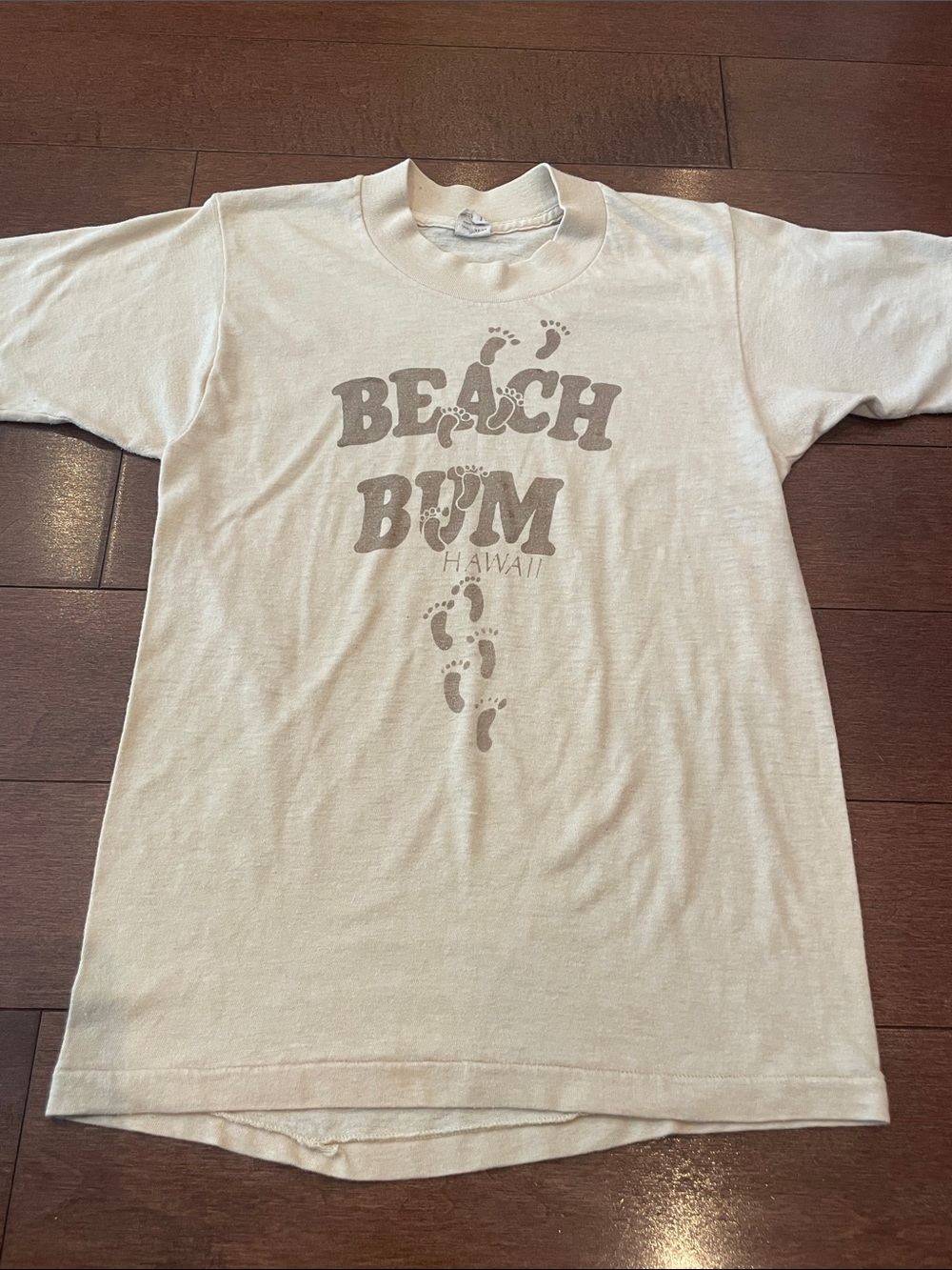 Beach Bum Hawaii Graphic Tee - Cream